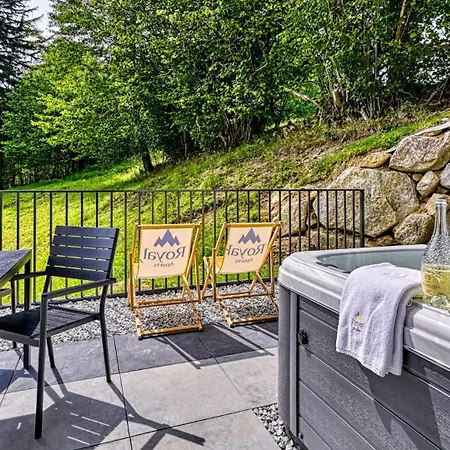 Apartament Z Prywatnym Jacuzzi Orlik Vip - Blisko Wyciagu I Wang By Royal Aparts *